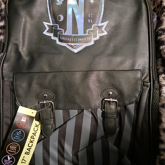 WEDNESDAY ADDAMS 17" BACKPACK - Picture 7 of 14